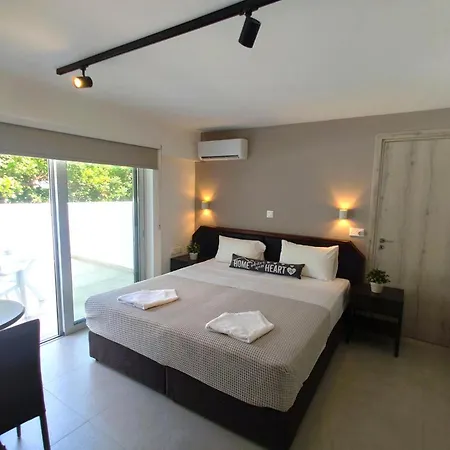 Napa Apartment *